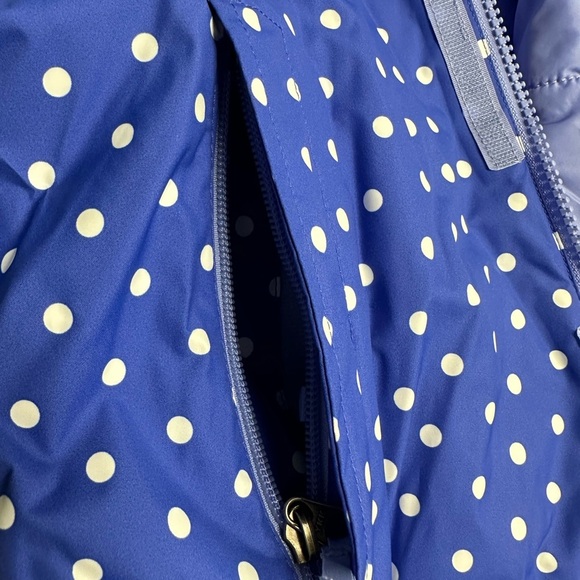 The North Face Kids Blue Polka Dot Jacket size M (10/12) inside is puffer - Picture 10 of 11
